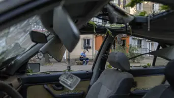 Ukraine evacuates 43 deportees held on Russian-Georgian border Ukraine evacuates 43 deportees held on Russian-Georgian border