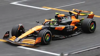 Norris holds off Piastri as McLaren dominate in Austria Norris holds off Piastri as McLaren dominate in Austria