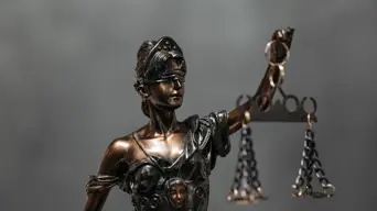 Man sentenced to 25 years in prison for murdering his girlfriend Man sentenced to 25 years in prison for murdering his girlfriend