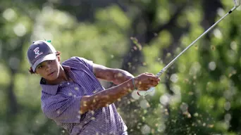 Tiger watches son Charlie's tough start at US Junior Amateur Tiger watches son Charlie's tough start at US Junior Amateur