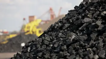 South Africa's coal dependency puts economy at risk - report South Africa's coal dependency puts economy at risk - report