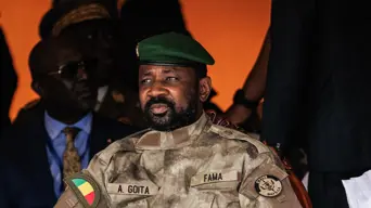 Mali cabinet backs bill to extend junta leader's term Mali cabinet backs bill to extend junta leader's term
