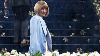 Anna Wintour steps down as US Vogue editor after nearly 40 years Anna Wintour steps down as US Vogue editor after nearly 40 years