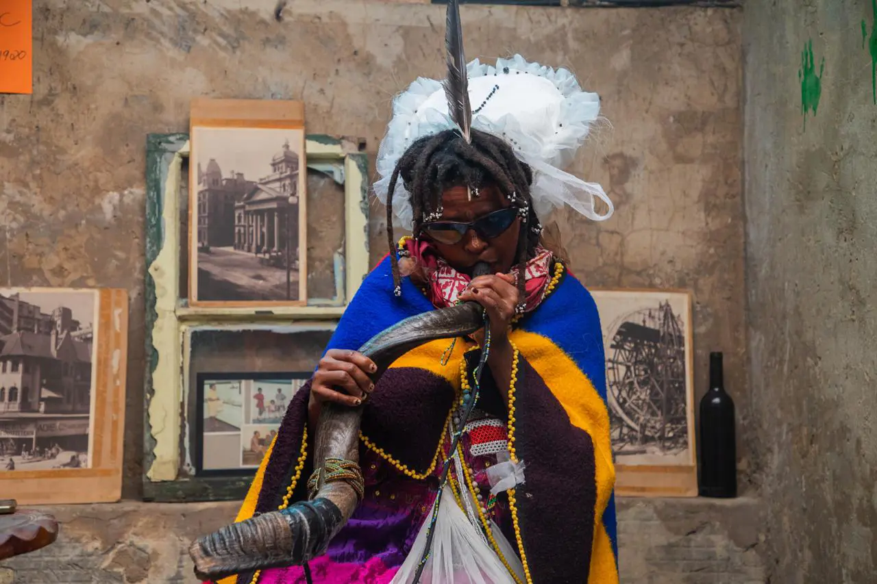 The community of Alexandra, in the north of Johannesburg, is turning trash into art through the recycling of waste found at the Jukskei River. Picture: Simphiwe Nkosi/Eyewitness News. The community of Alexandra, in the north of Johannesburg, is turning trash into art through the recycling of waste found at the Jukskei River. Picture: Simphiwe Nkosi/Eyewitness News.